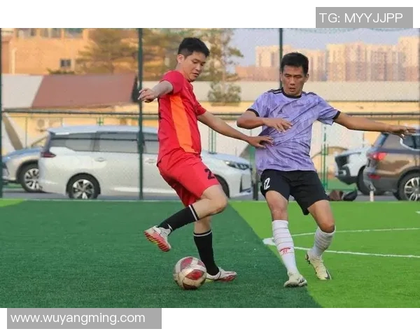 足球明星生活中的精彩瞬间合照展现他们的真实魅力与友谊